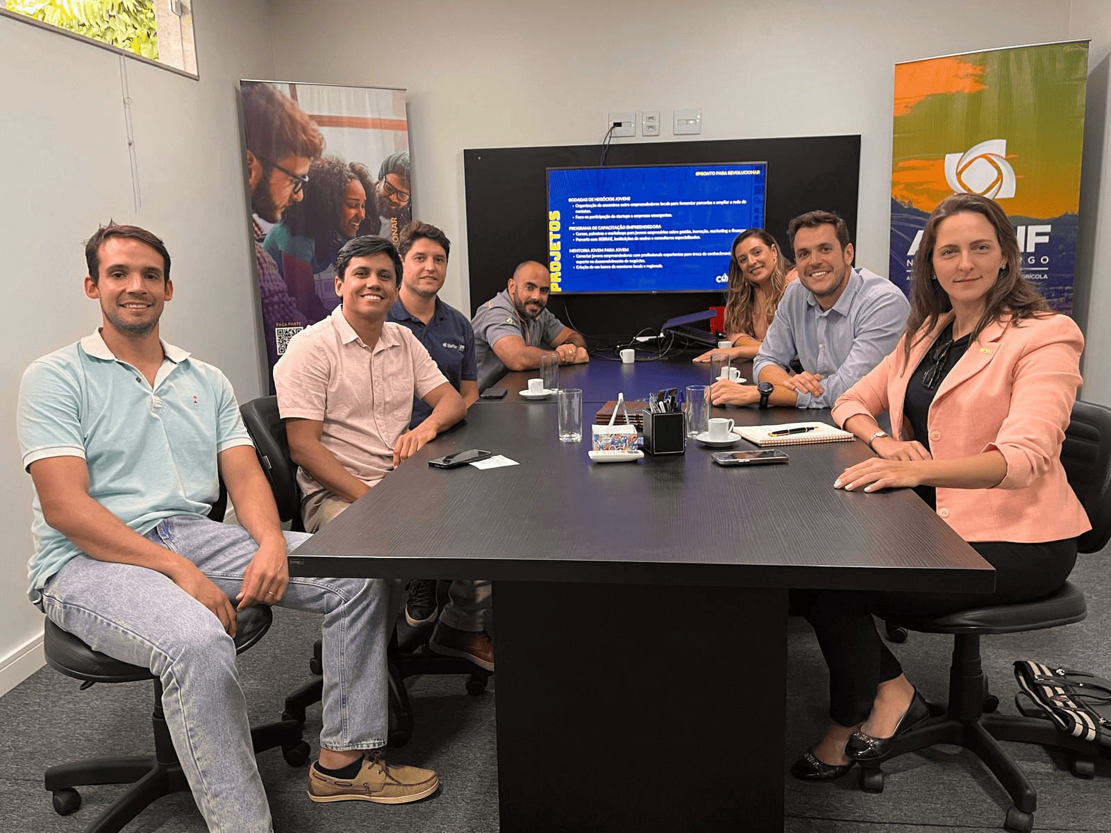 COJEM ACIANF e CONAJE estreitam laços para impulsionar o empreendedorismo jovem em Nova Friburgo e região